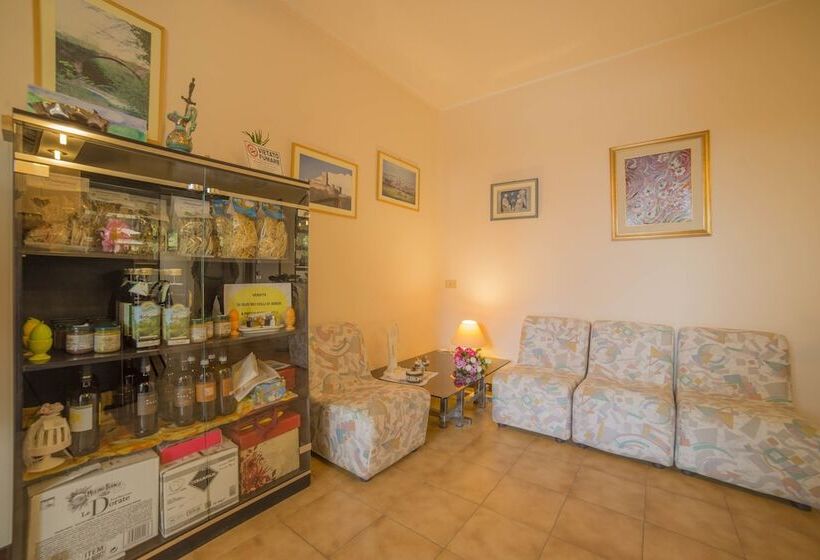 ホテル Santa Maria