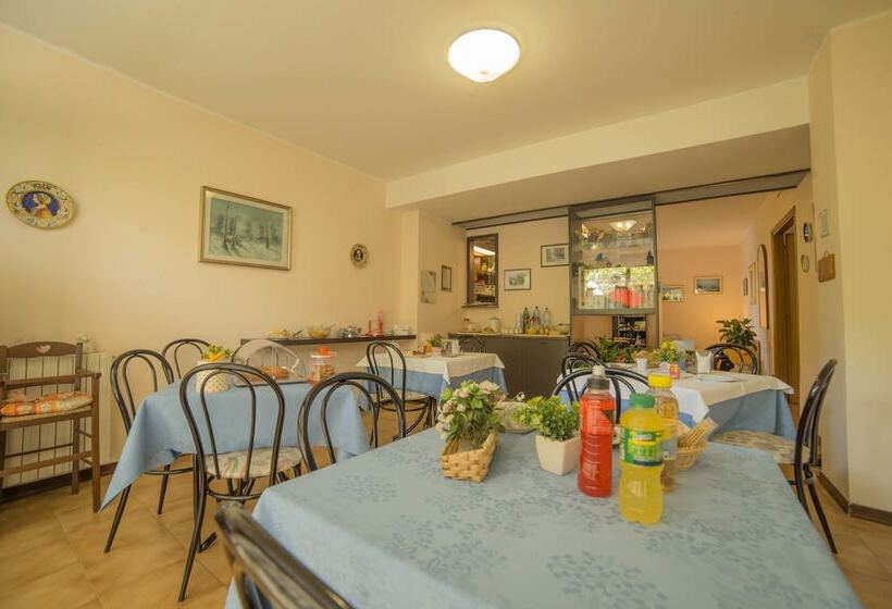 ホテル Santa Maria