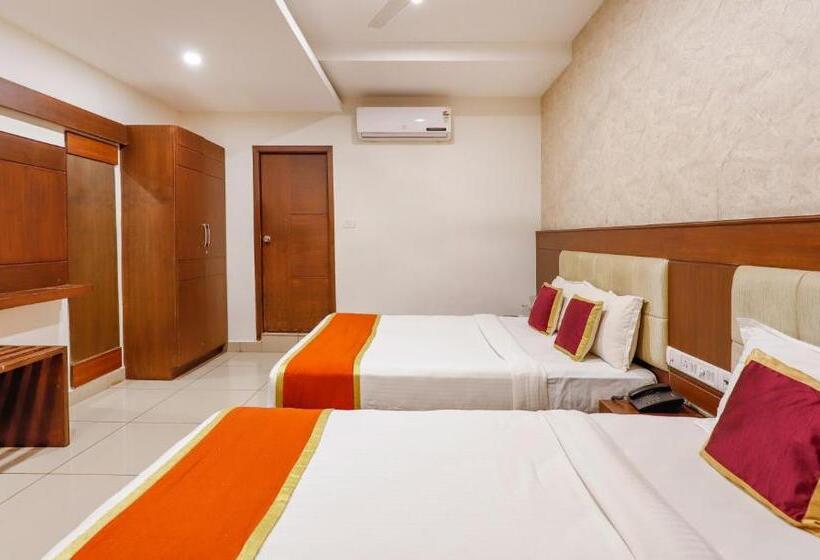 هتل The Mount City Near Us Consulate