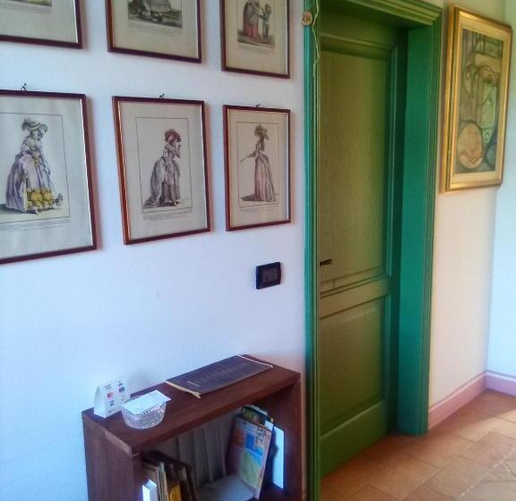 ベッドアンドブレックファースト Locanda Di Campagna