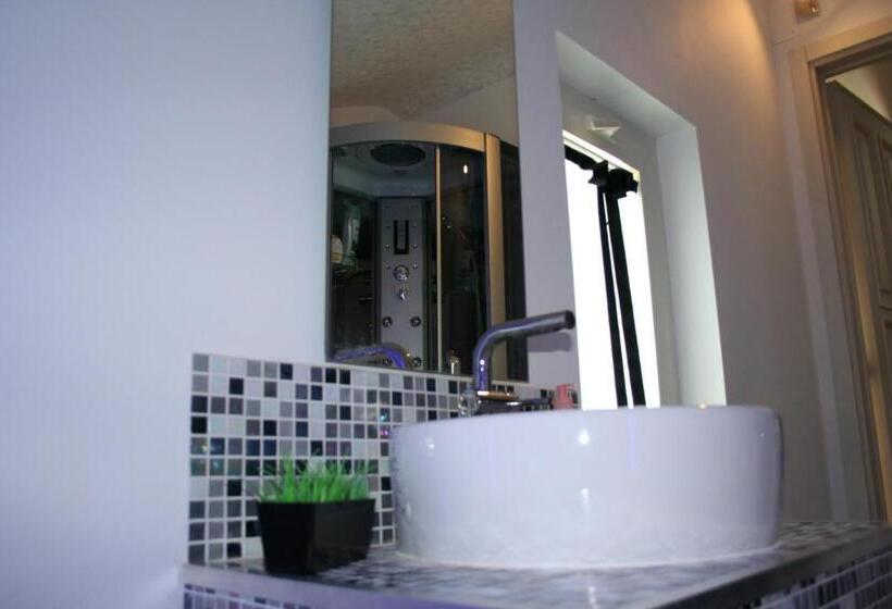 مبيت وإفطار The Incantation Guest House