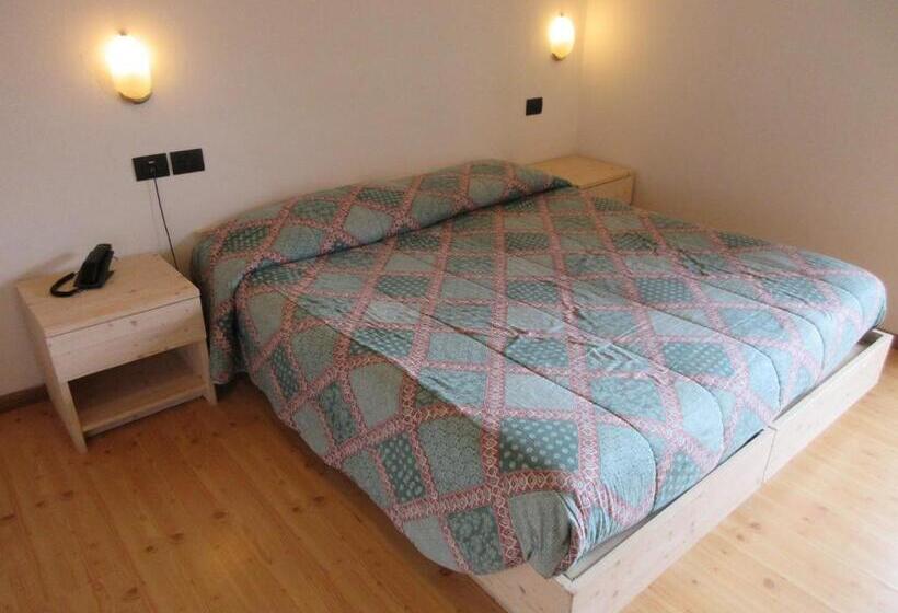 בית מלון כפרי Albergo Lucia