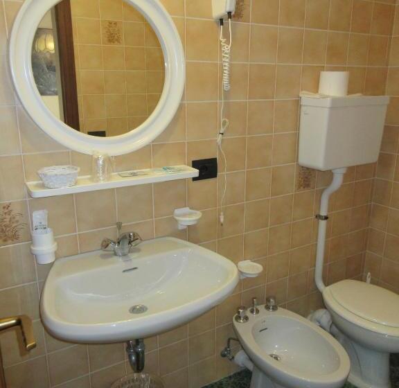 בית מלון כפרי Albergo Lucia