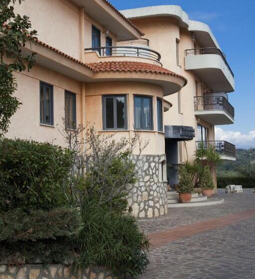 فندق Albergo Ristorante Uliveto