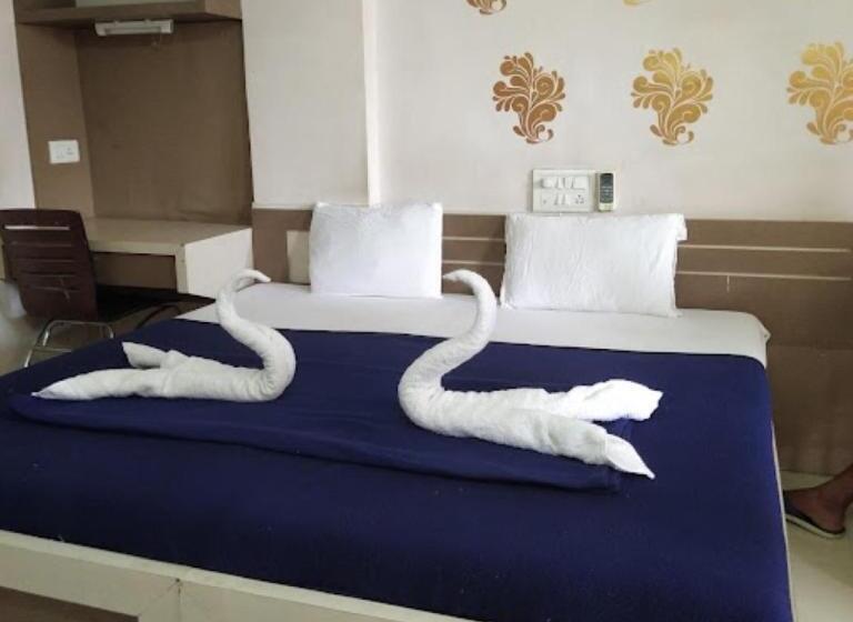 فندق Divya Jyot Residency Bhuj