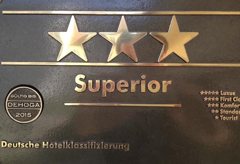 هتل Im Winkel Appartements Und Zimmer