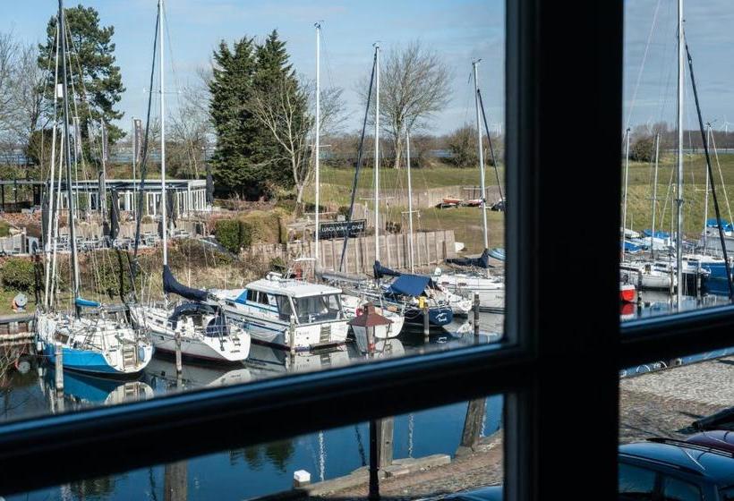 B&b Binnengewoon Rooms With A View