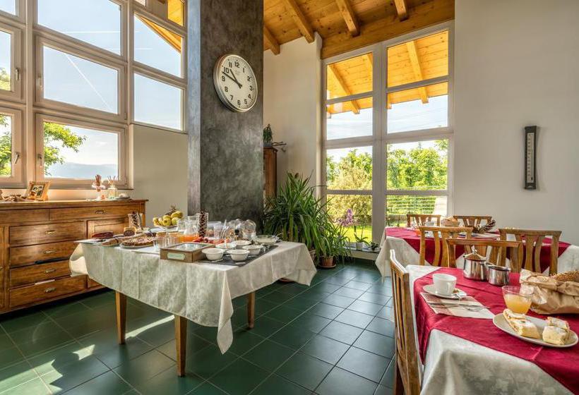 مبيت وإفطار Agritur Deromedi