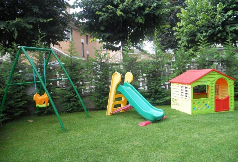 مبيت وإفطار Beb Villa Aurora