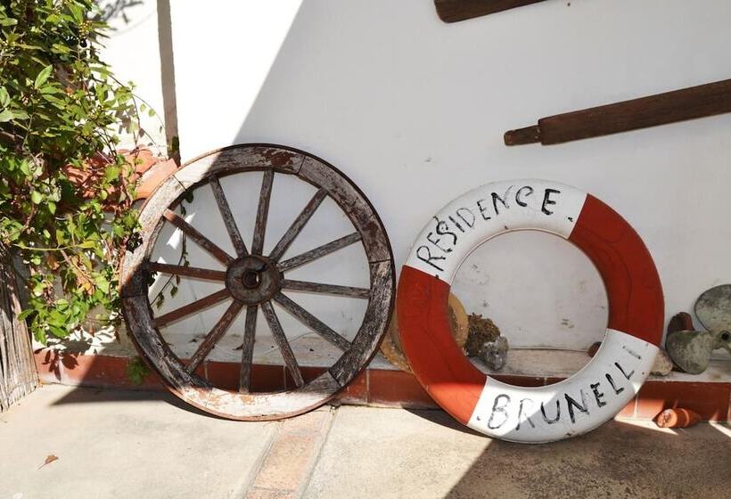 تختخواب و صبحانه Brunelli Residence