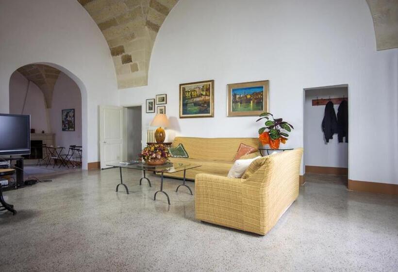 مبيت وإفطار Casina Romita