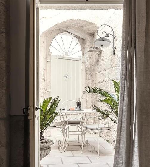 Bed and Breakfast Don Totu   Dimora Storica