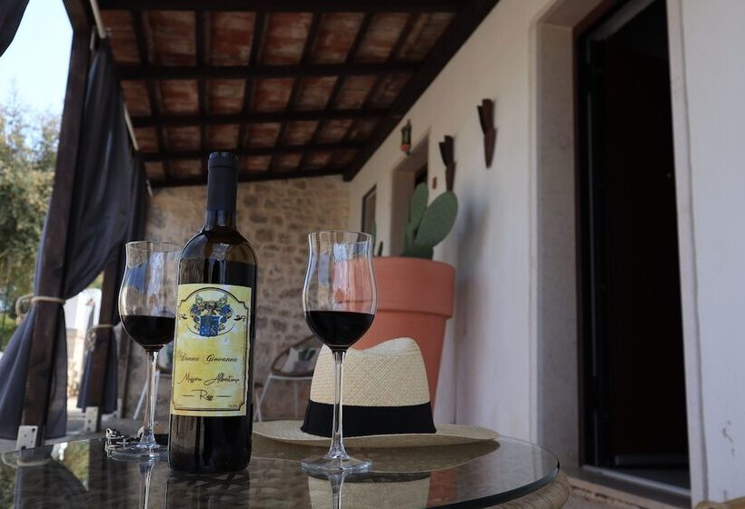 تختخواب و صبحانه Agriturismo Masseria Alberotanza