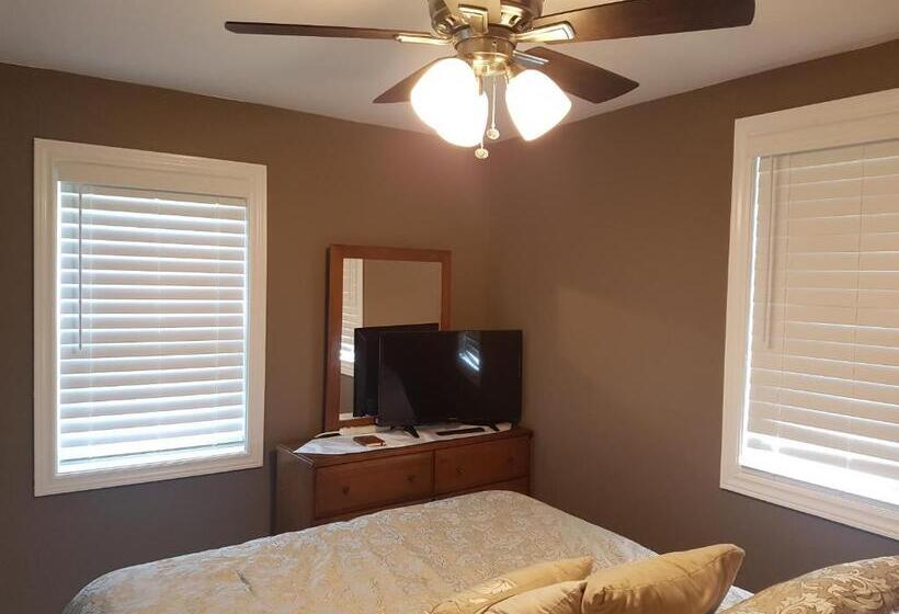 مبيت وإفطار Small Town Bound Inn