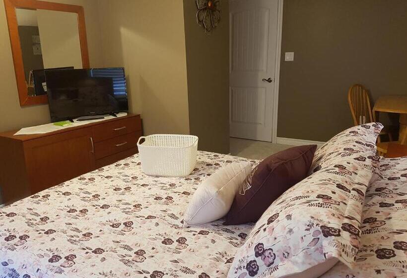 مبيت وإفطار Small Town Bound Inn