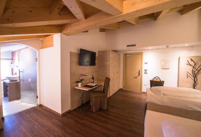 فندق Golden Park Resort