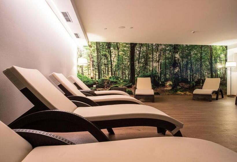 فندق Golden Park Resort