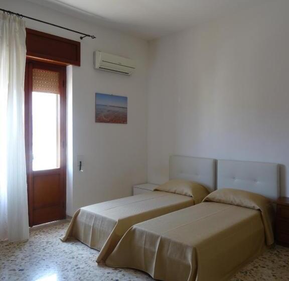 تختخواب و صبحانه Bed&belvedere