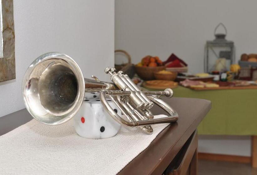 مبيت وإفطار Garnì Dal Mozat