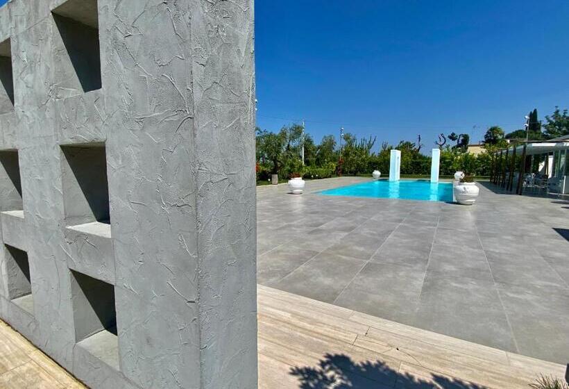 تختخواب و صبحانه Tonnoconte Relais & Restaurant