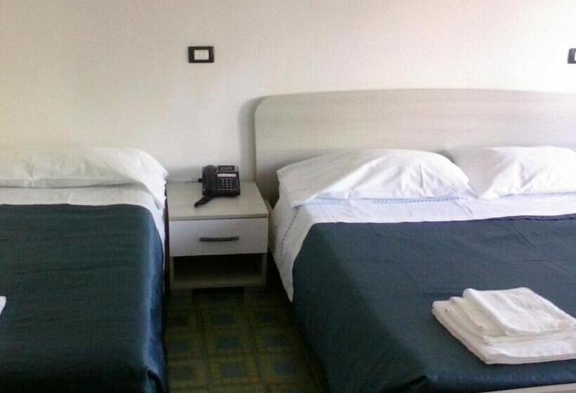 בית מלון כפרי Aurora