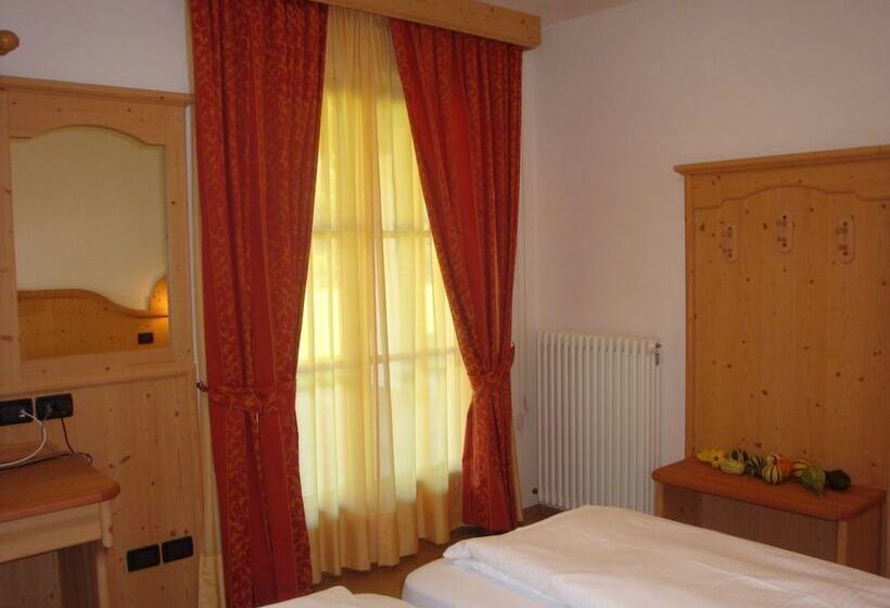 צימר Agritur Cornasest