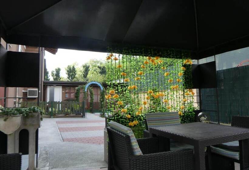 민박 I Fiori Di Malpensa