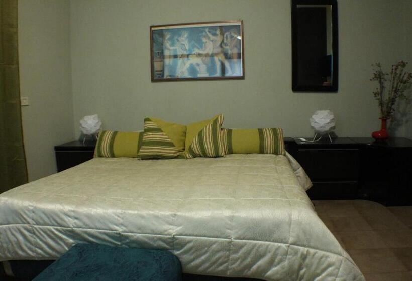 تختخواب و صبحانه San Nicolò House