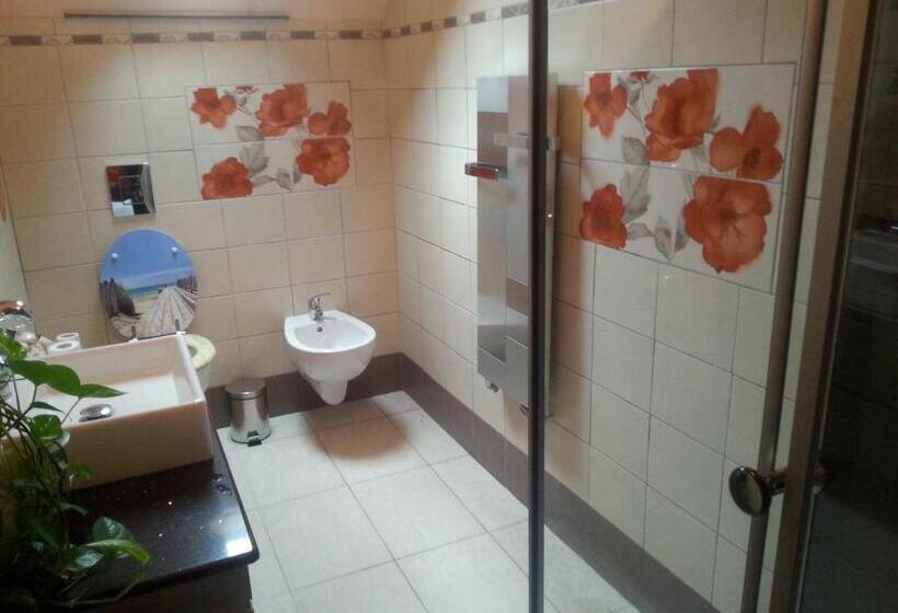 تختخواب و صبحانه Terrazza Con Vista Grande