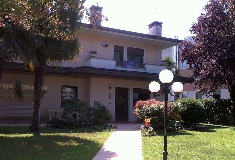 مبيت وإفطار Le Tre Grazie