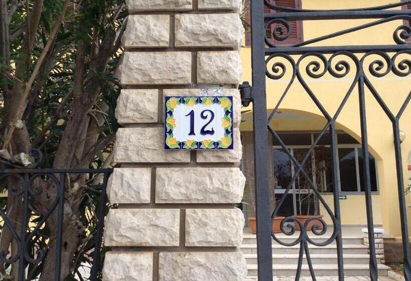 צימר Orlando Vacanze Camere