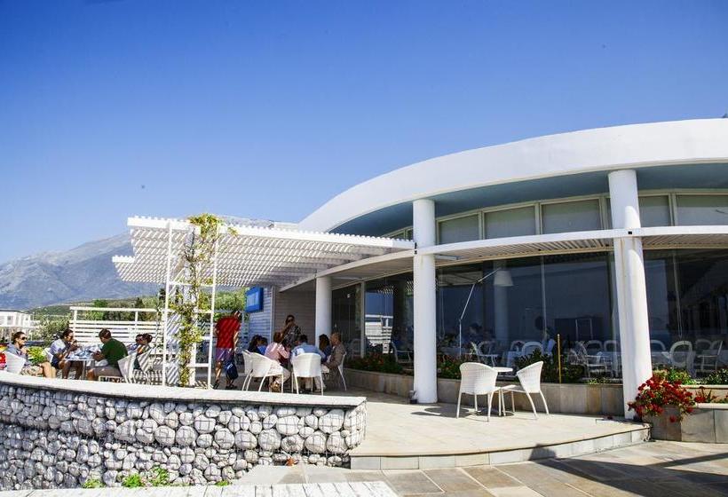 Drymades Inn Resort