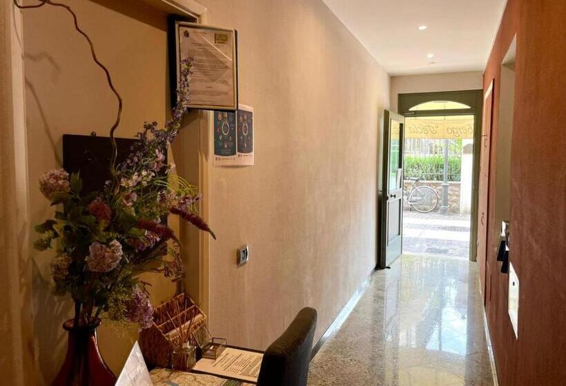 هتل Albergo Tecla