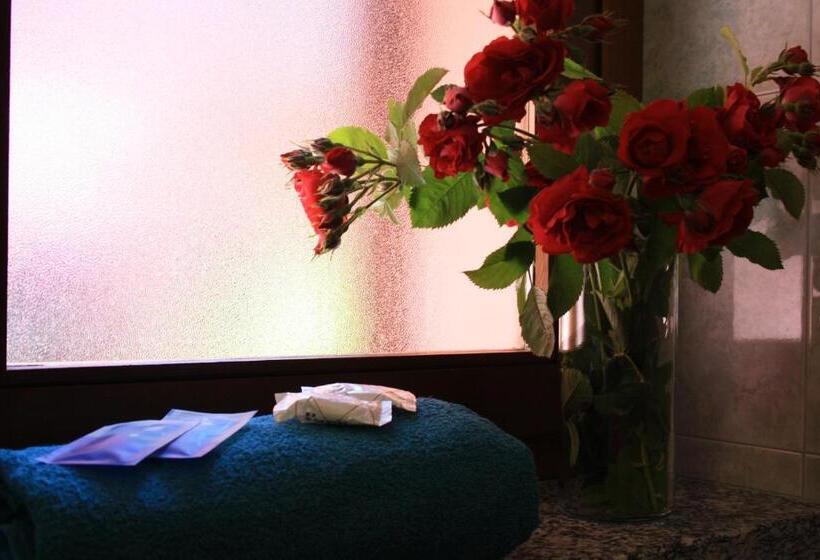 בית מלון כפרי La Corte Albergo