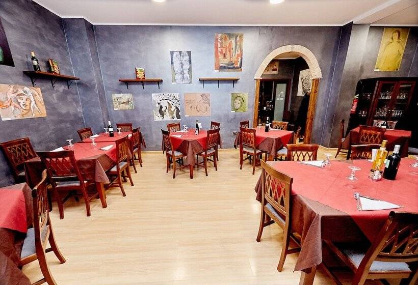 ホテル Ospite Inatteso