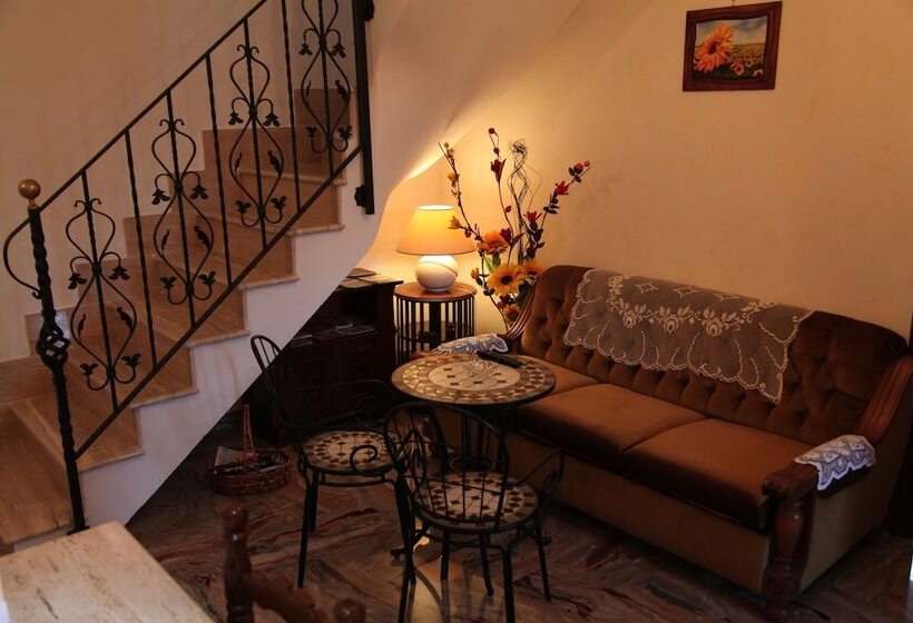 مبيت وإفطار Casa Del Girasole