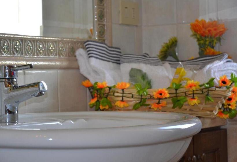 مبيت وإفطار Casa Del Girasole