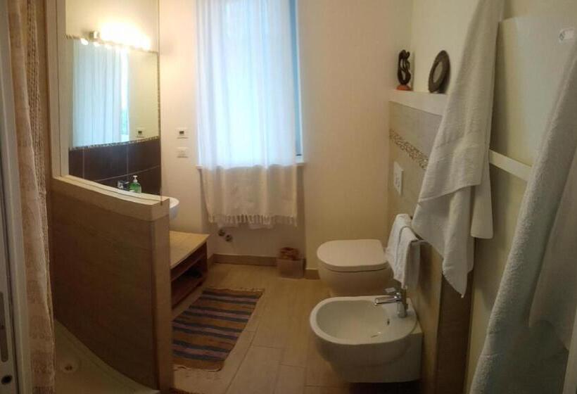 مبيت وإفطار Domus Petrae   Ripatransone