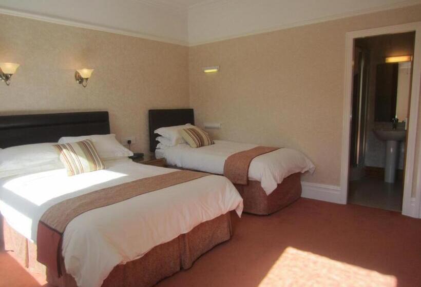 住宿加早餐  Gwrach Ynys Country Guest House