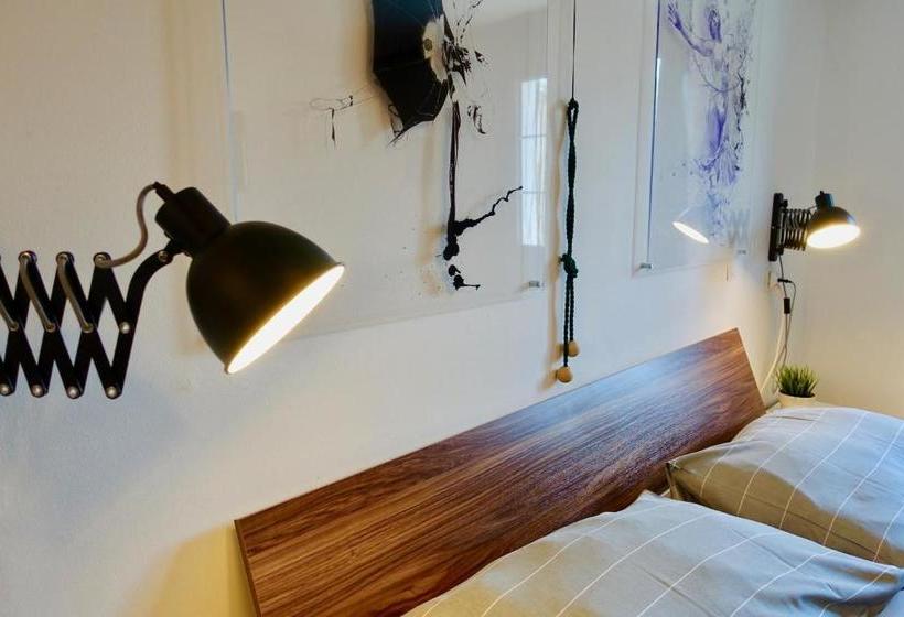 호텔 Bedhub - Swisslodge Arbon