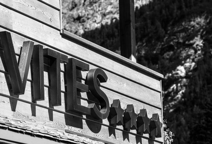 هتل Chalet Vites Mountain