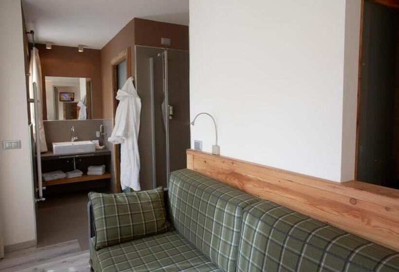 هتل Chalet Vites Mountain