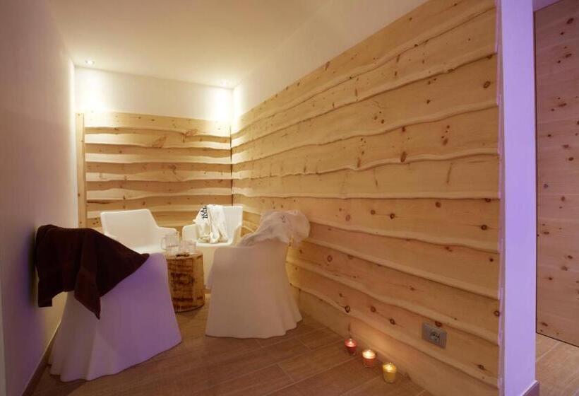 هتل Chalet Vites Mountain