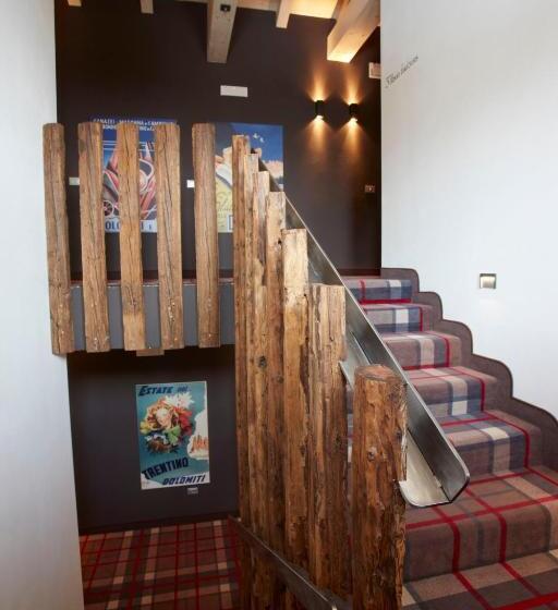 هتل Chalet Vites Mountain