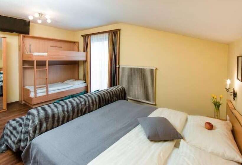 فندق Familiengut Ertlhof