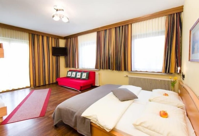 فندق Familiengut Ertlhof