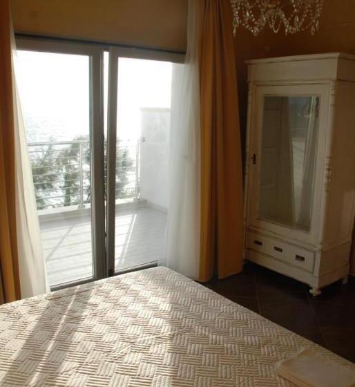 בית מלון כפרי La Rosa Dei Venti Resort