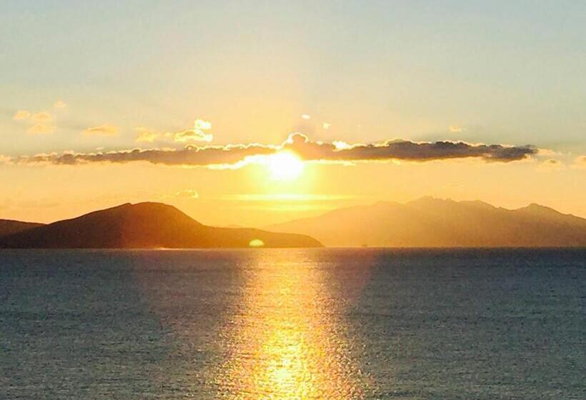 בית מלון כפרי La Rosa Dei Venti Resort