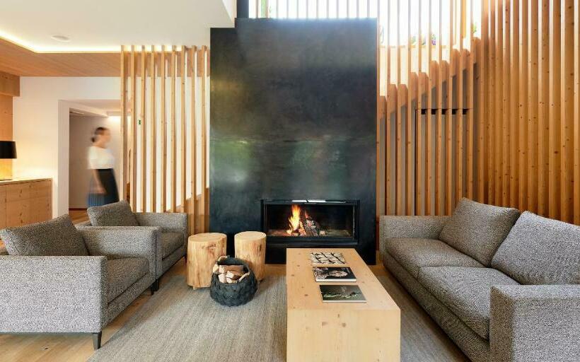 هتل Saleghes Dolomites Residence