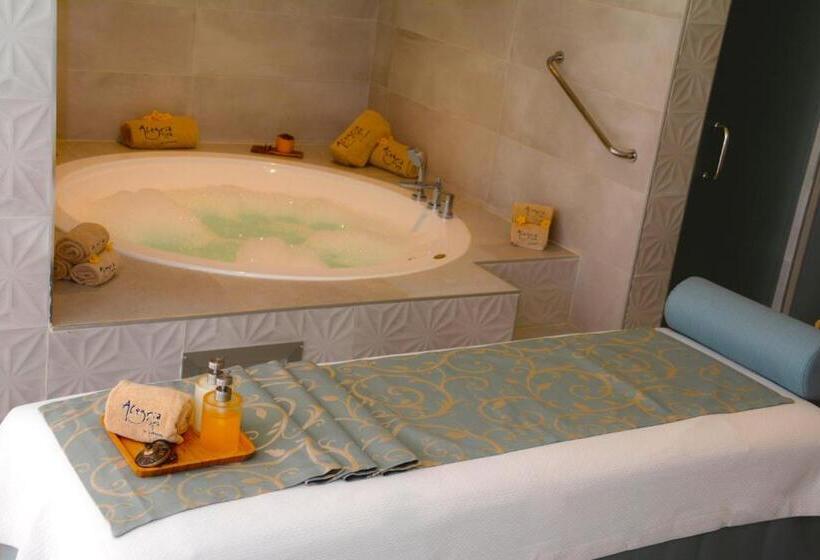هتل Catalonia Royal La Romana - Adults Only - All Inclusive